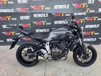 Yamaha MT-07 (2014 - 16) usata