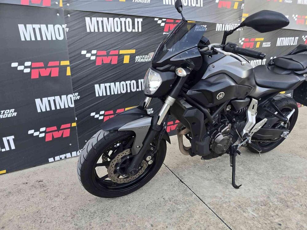 Yamaha MT-07 (2014 - 16) (3)