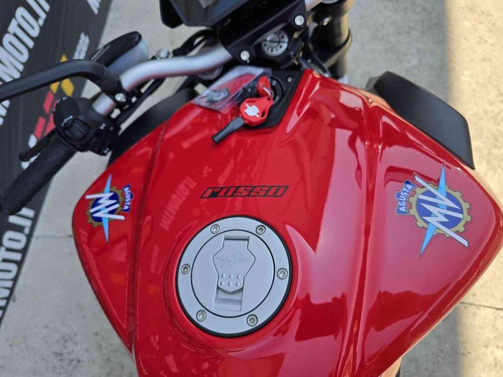 MV Agusta Brutale 800 Rosso (2021 - 23) (15)