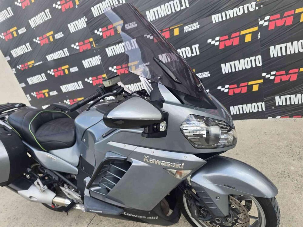 Kawasaki GTR 1400 (2007 - 09) (4)