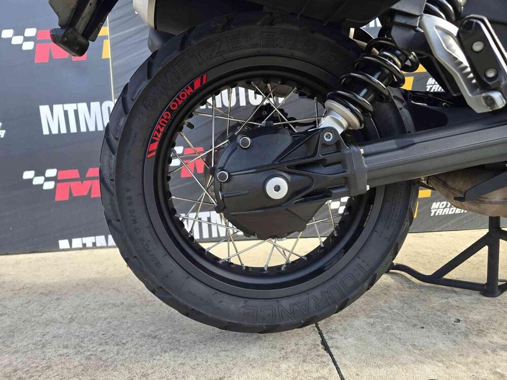 Moto Guzzi V85 TT (2019 - 20) (12)
