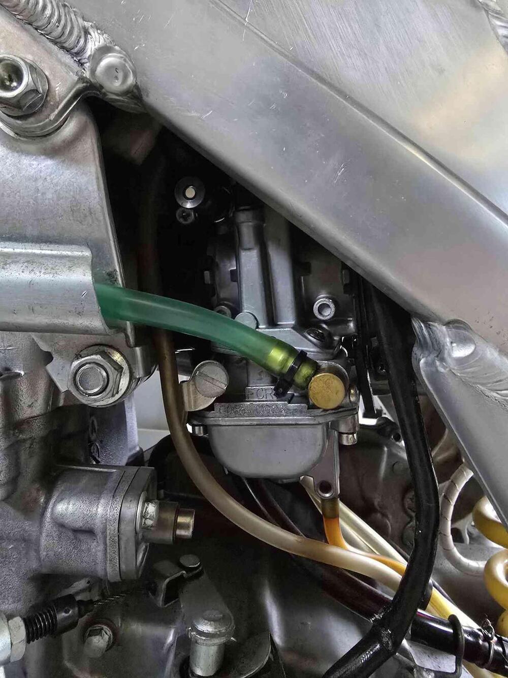 Honda CRF 450 R (2005) (21)