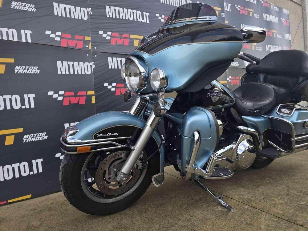 Harley-Davidson 1584 Electra Glide Ultra Classic (2007) - FLHTCU (3)