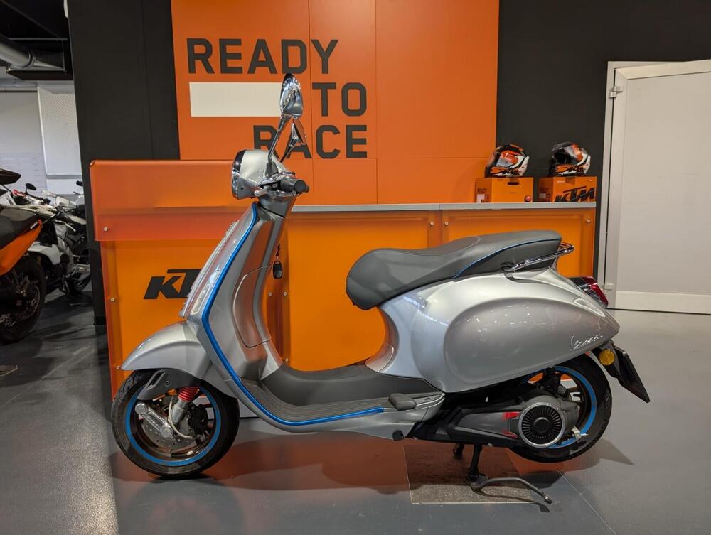 Vespa Vespa Elettrica 70 (2020 - 24) (2)
