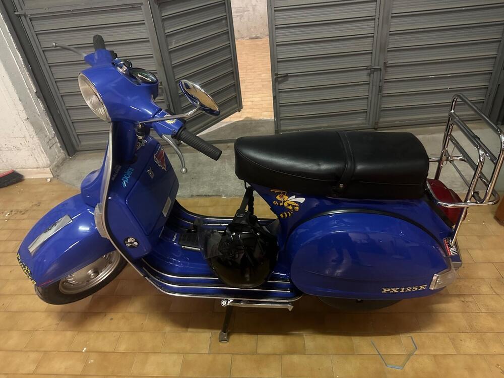 Piaggio Vespa PX123E (3)