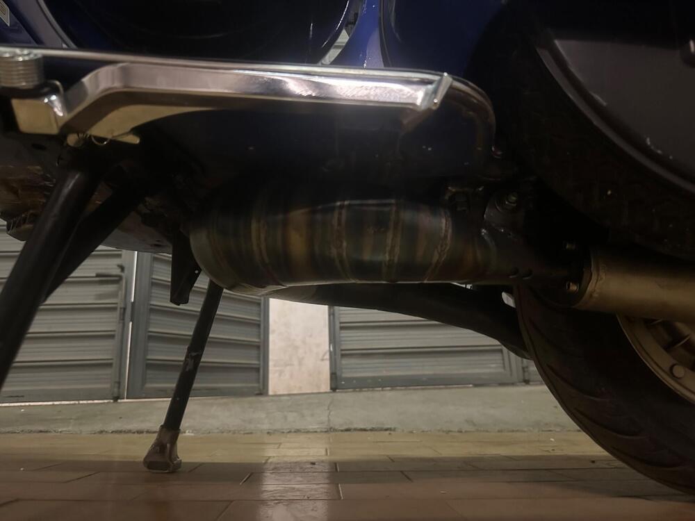 Piaggio Vespa PX123E (4)