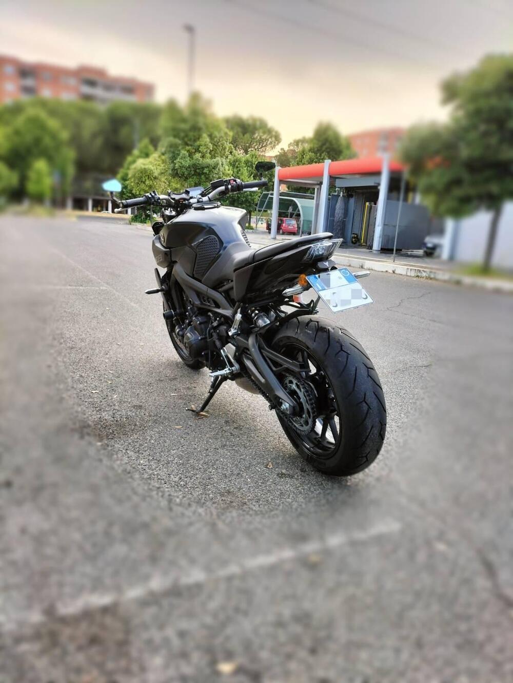 Yamaha MT-09 (2017 - 20) (4)