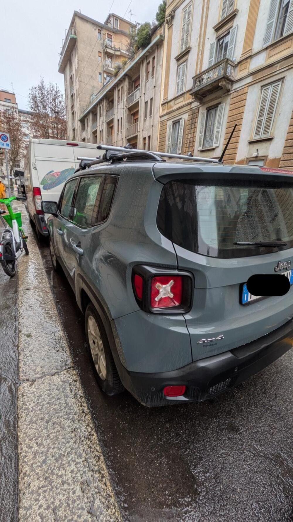 Jeep Renegade usata a Milano (2)