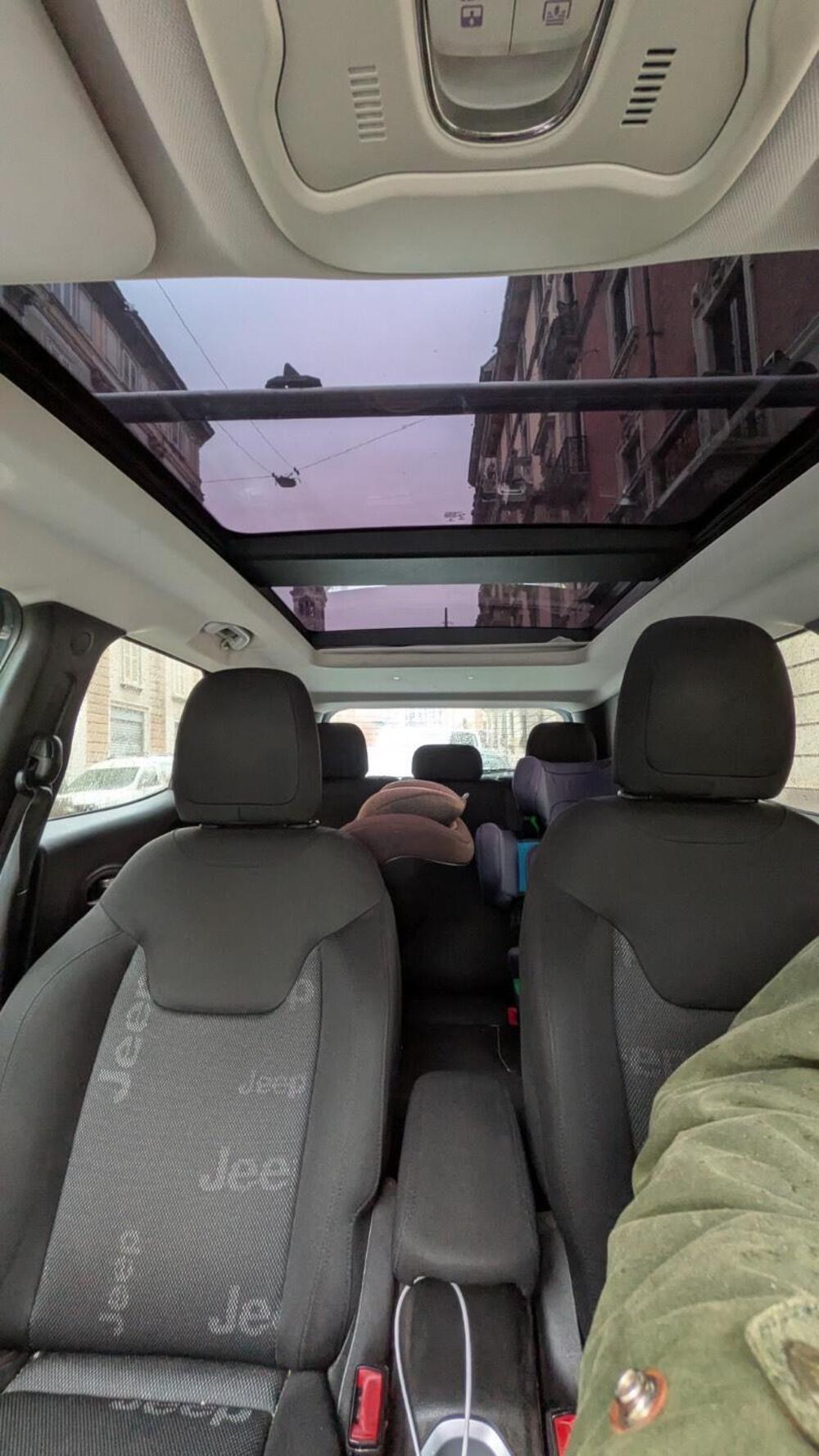 Jeep Renegade usata a Milano (8)