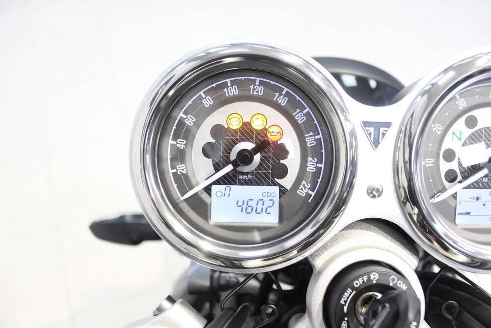 Triumph Speed Twin 1200 (2021 - 24) (6)