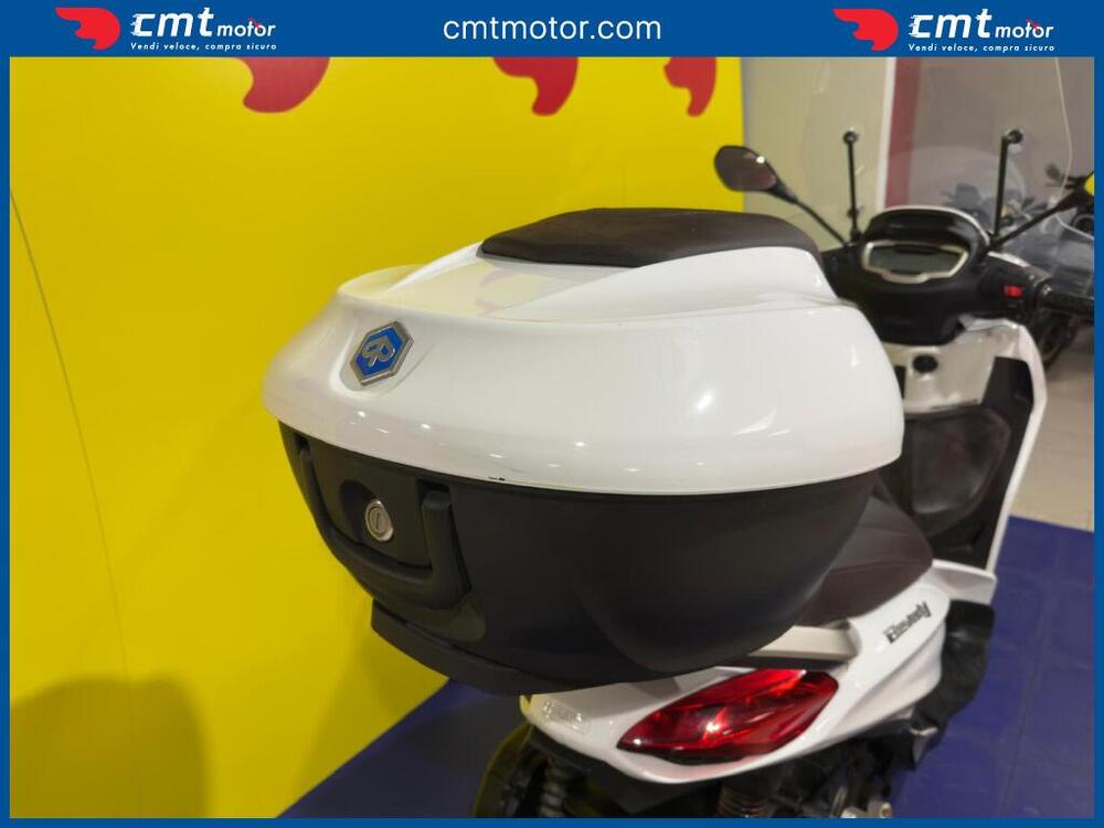 Piaggio Beverly 400 ABS-ASR (2021 - 24) (11)