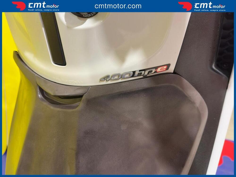 Piaggio Beverly 400 ABS-ASR (2021 - 24) (13)