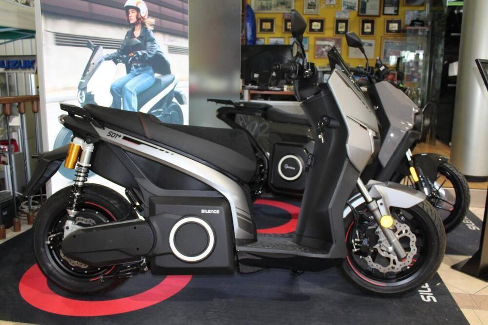 Silence S01+ L3e (2021 - 26) (3)