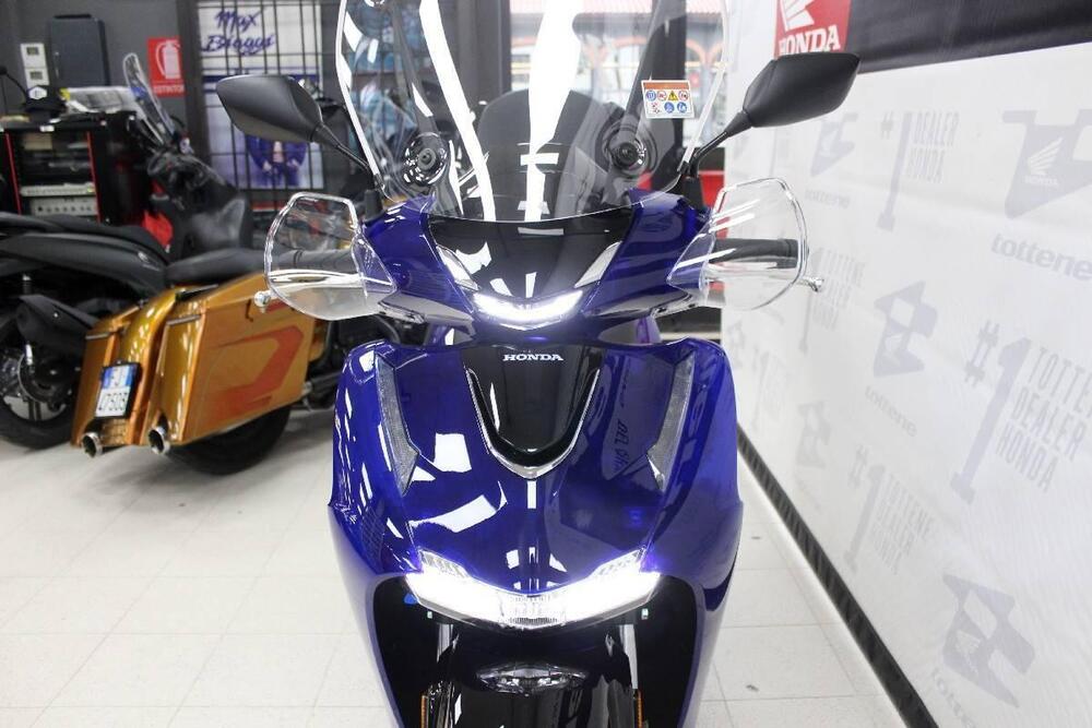 Honda SH 125 Vetro (2026) (4)