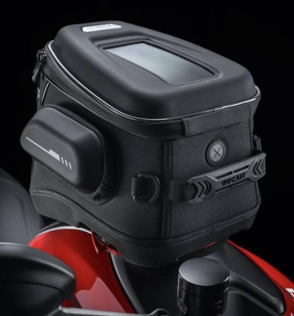 Borsa serbatoio Ducati Monster 937 (3)
