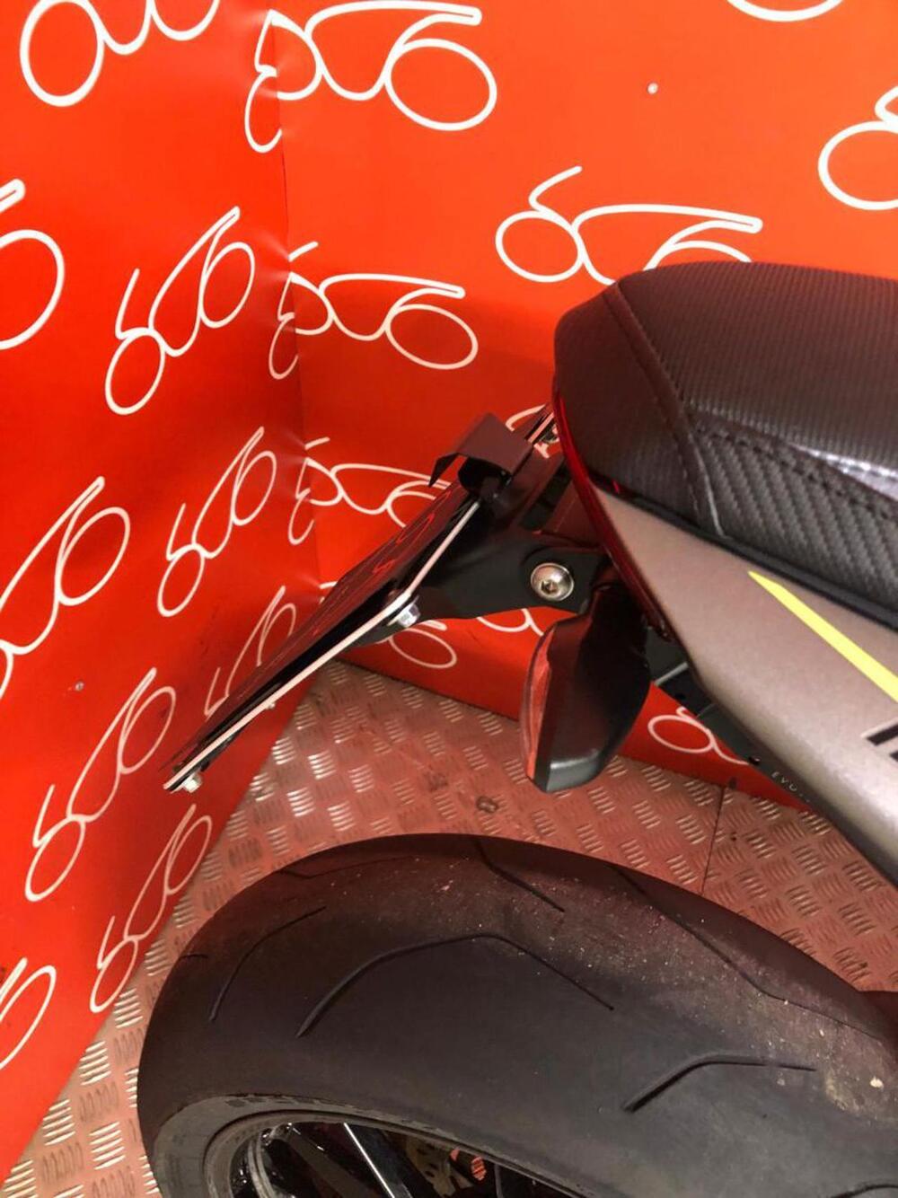 Triumph Speed Triple 1200 RS (2021 - 24) (9)