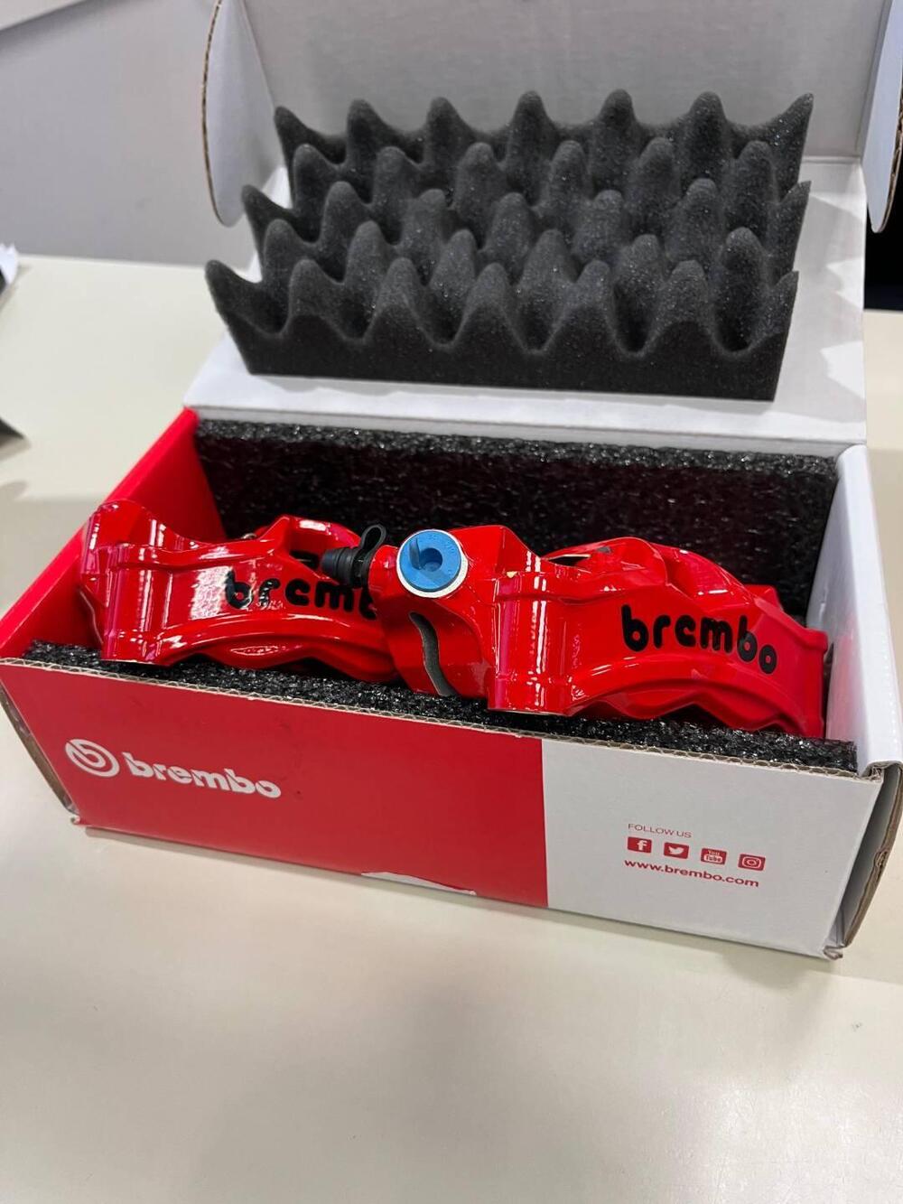 Pinze freno anteriori Brembo per Ducati Multistrad (2)