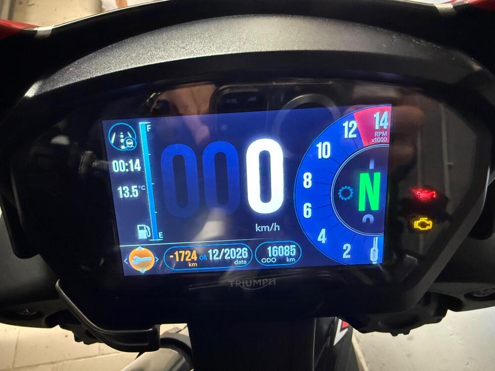 Triumph Street Triple R (2017 - 20) (2)