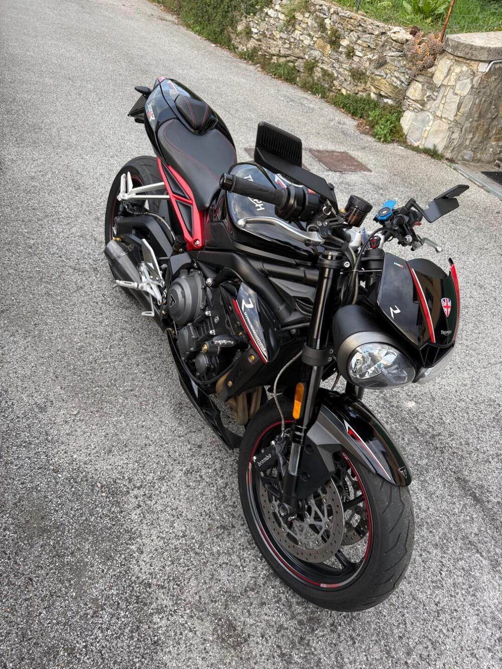 Triumph Street Triple R (2017 - 20) (11)