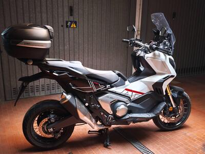 Honda X-ADV 750 DCT (2021 - 24) usata