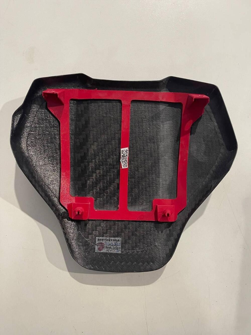 Set cupolino carbonio Ducati Hypermotard 698 Mono (2)