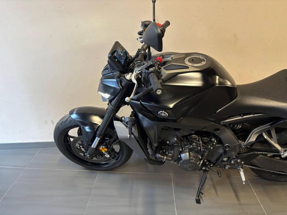 Yamaha MT-09 (2024 - 26) (2)