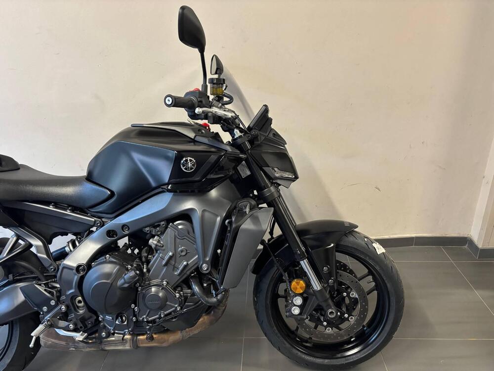 Yamaha MT-09 (2024 - 26) (10)