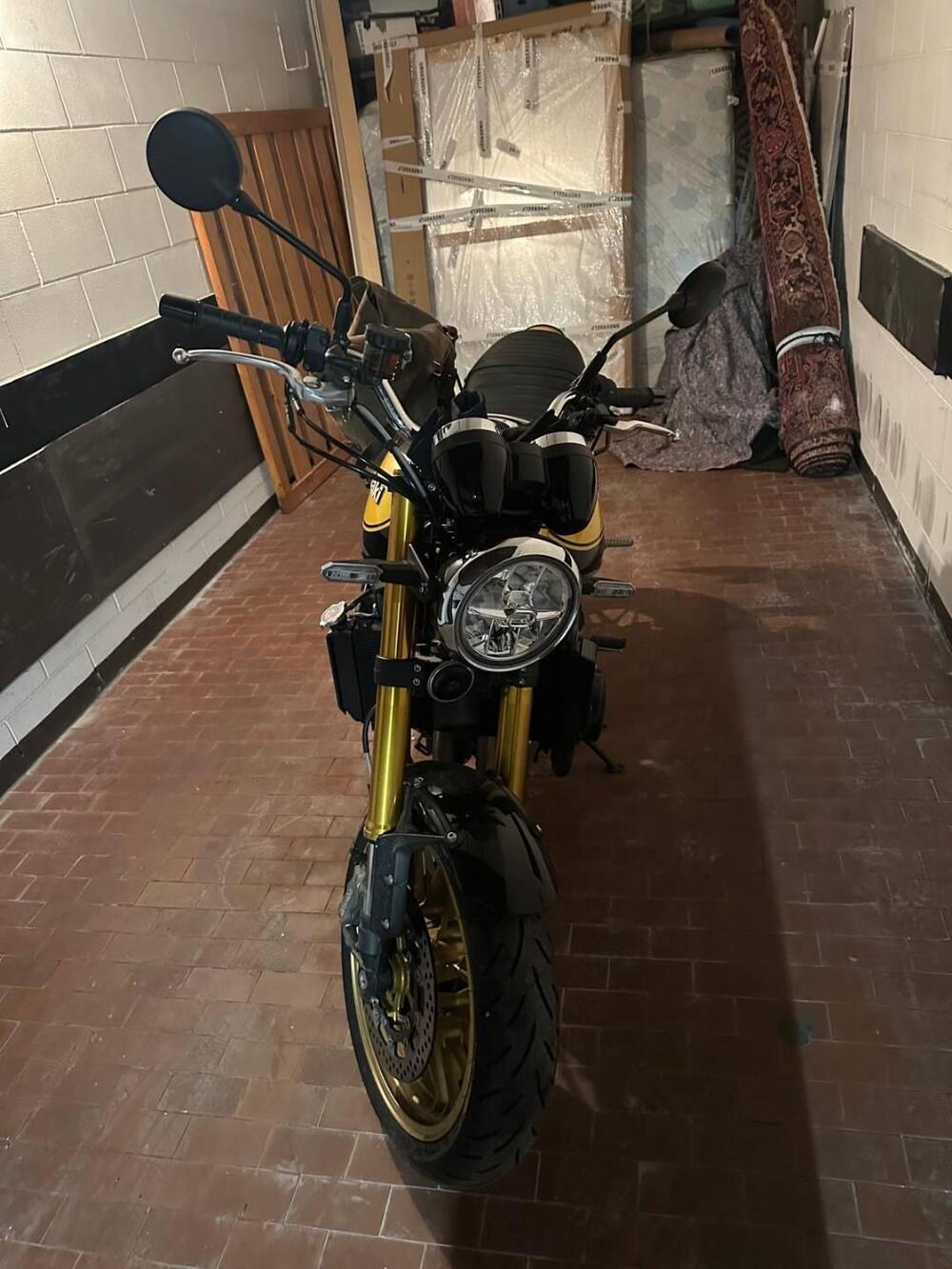 Kawasaki Z 900 RS (2022 - 25) (2)