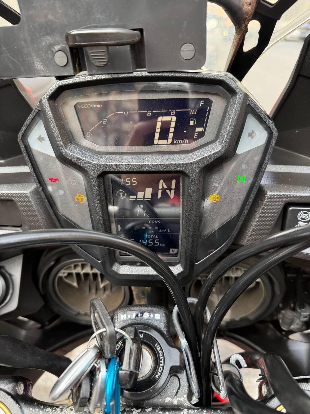 Honda Africa Twin CRF 1000L DCT ABS (2016 - 17) (6)