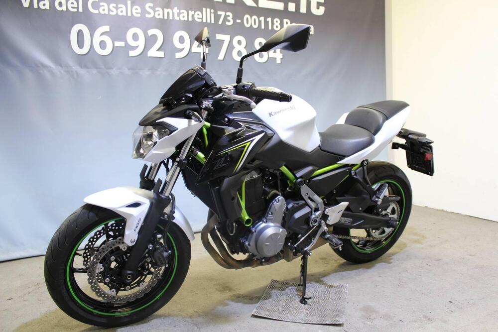 Kawasaki Z 650 (2017 - 19) (12)