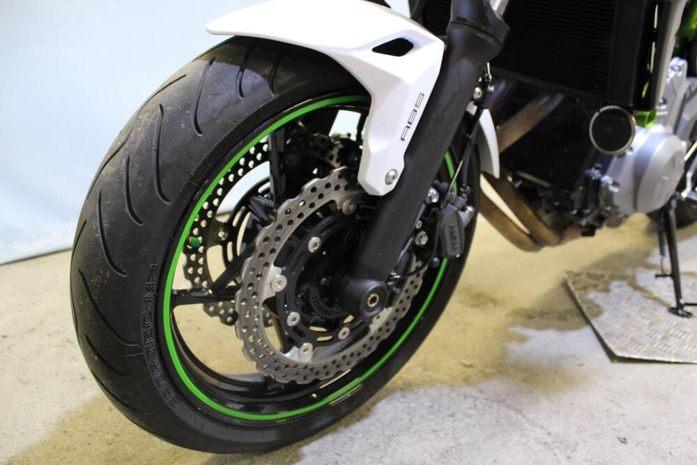 Kawasaki Z 650 (2017 - 19) (14)