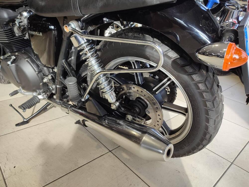 Triumph Bonneville SE (2009 - 13) (8)