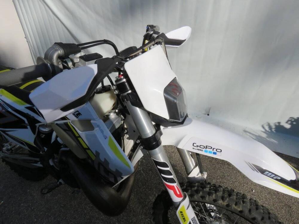 Husqvarna TE 300i (2019) (9)