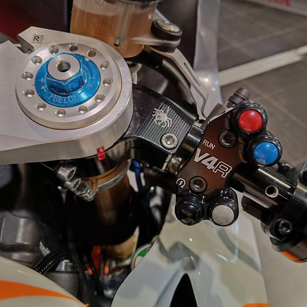 Ducati Panigale V4 R 1000 (2019 - 20) (2)