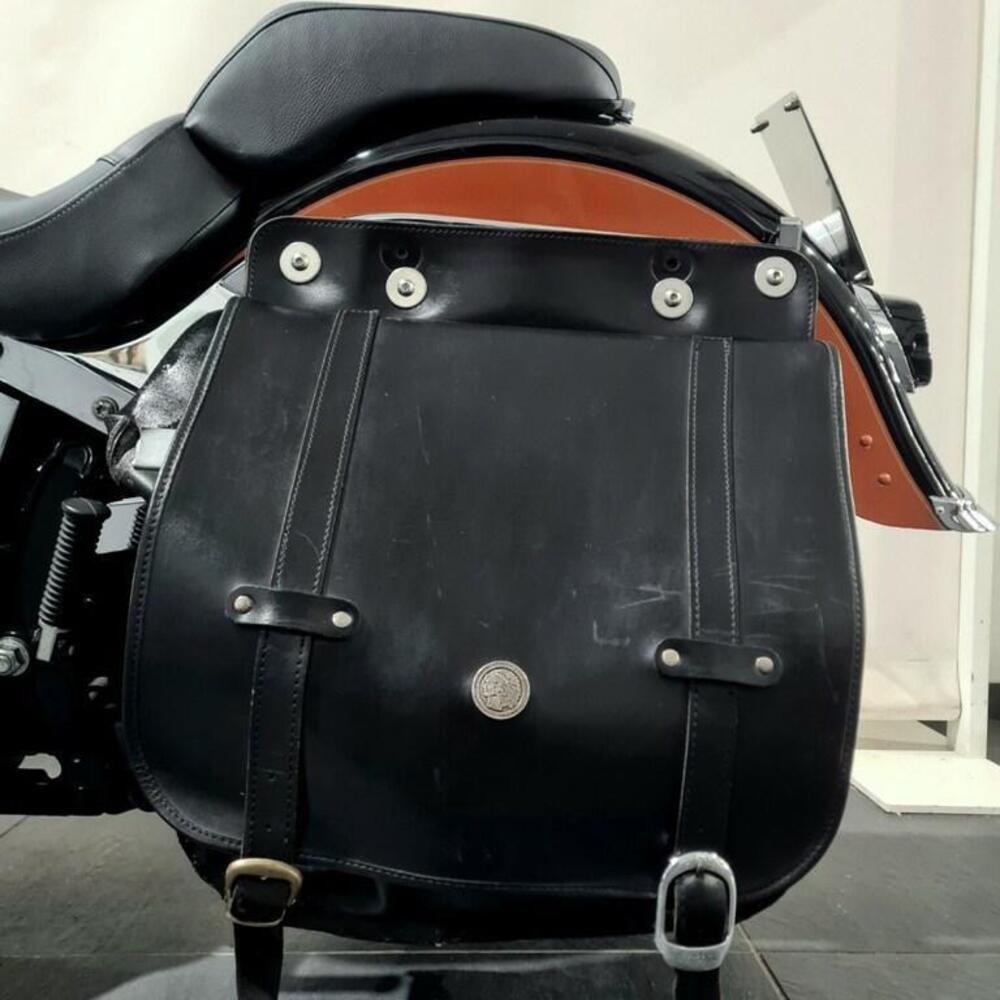 Harley-Davidson 1690 Fat Boy Special (2010 - 17) - FLSTF (15)