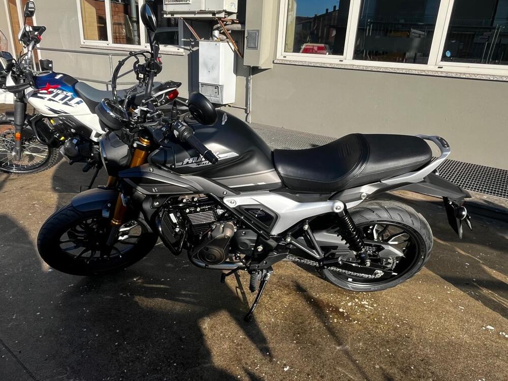 Hero MotoCorp Hunk 440 (2026) (2)