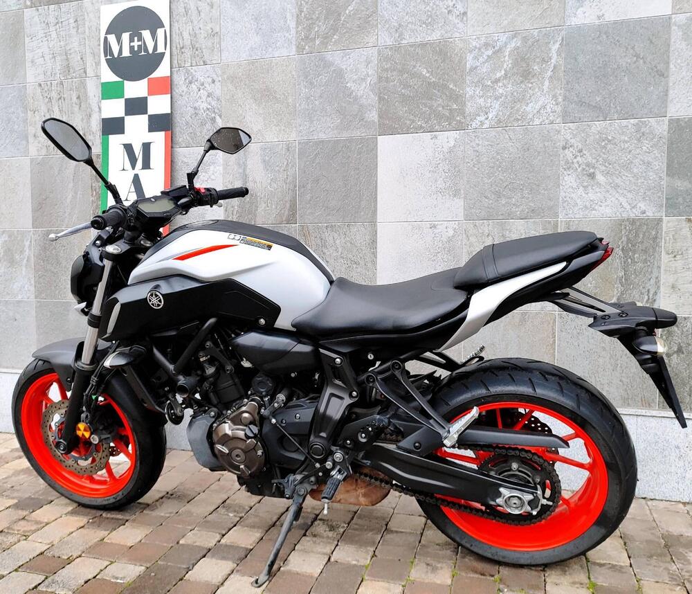 Yamaha MT-07 (2018 - 20) (3)