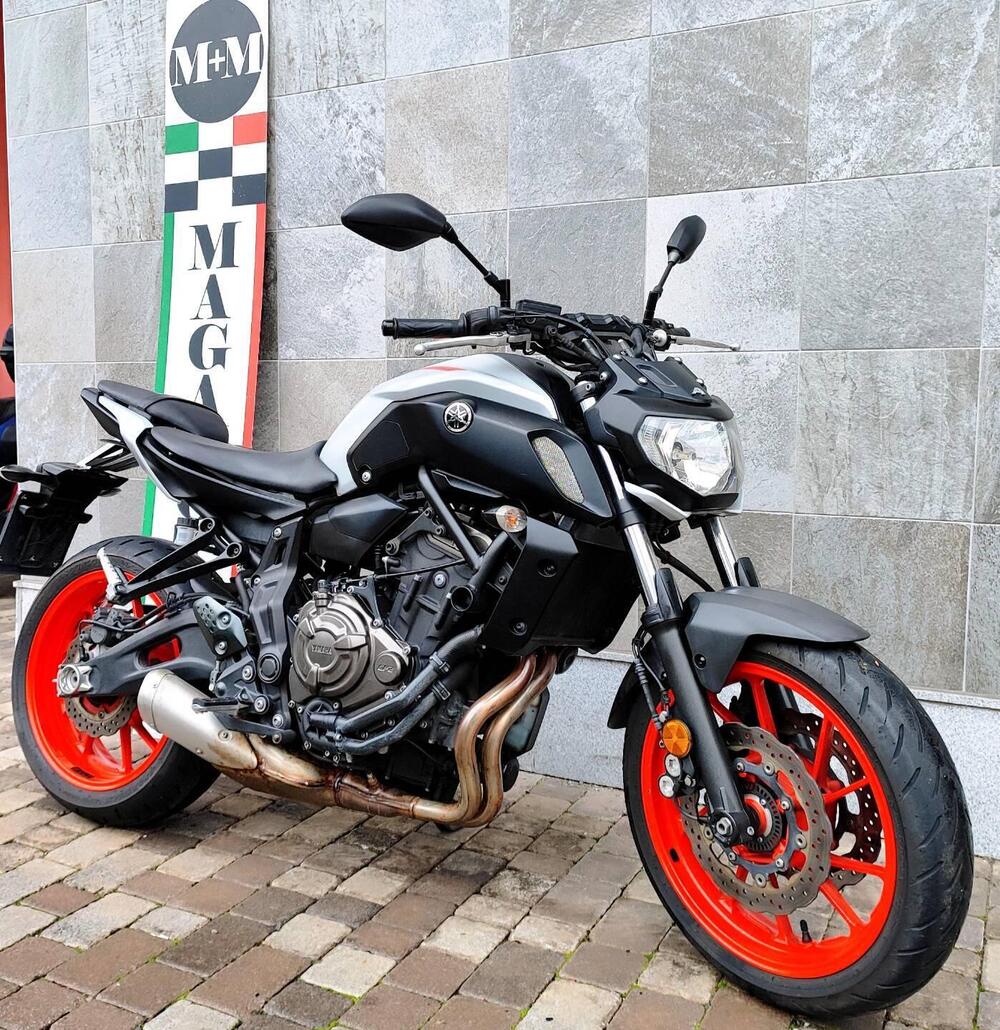 Yamaha MT-07 (2018 - 20) (9)