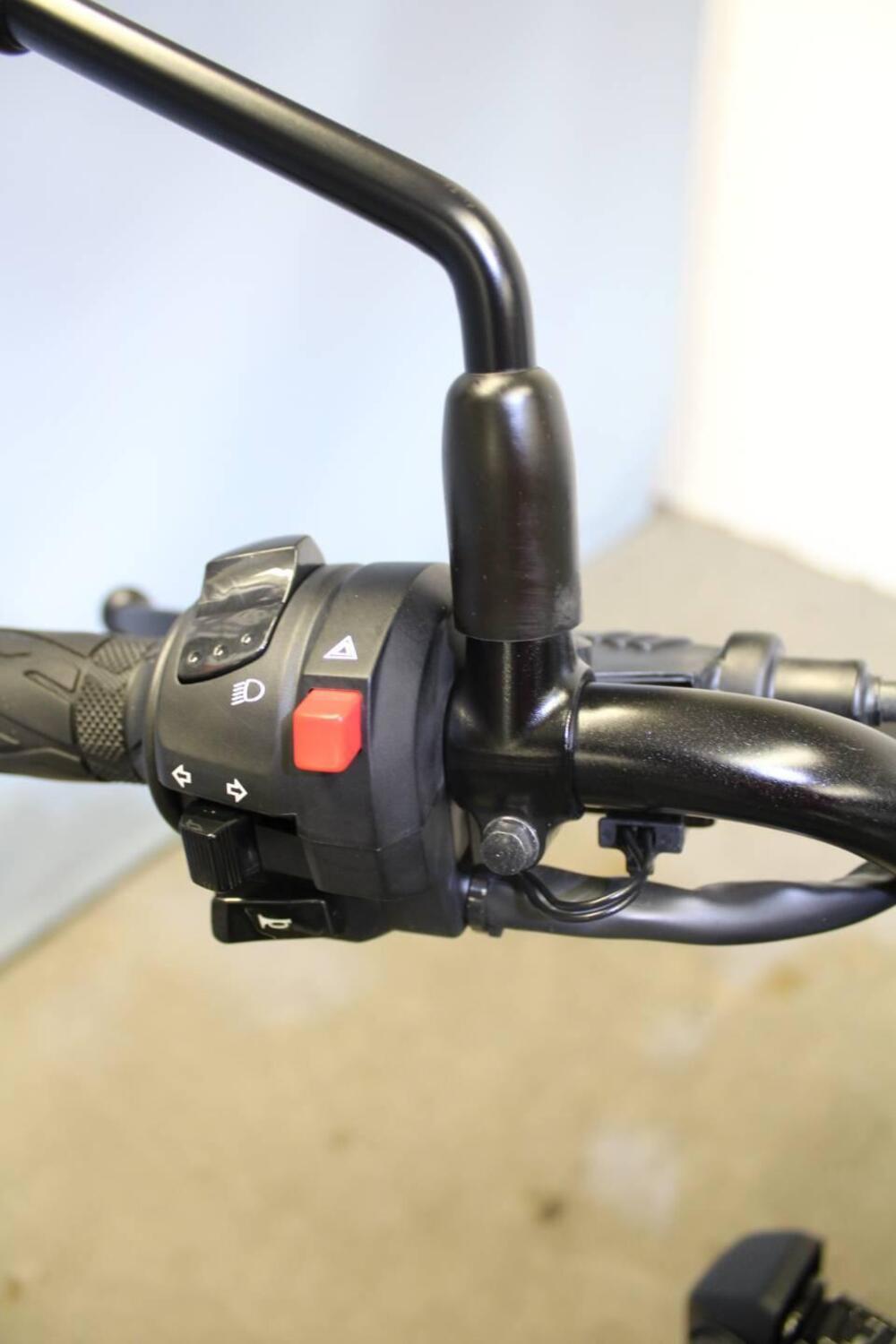 Suzuki SV650 (2021 - 24) (10)