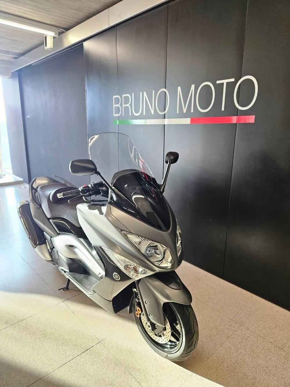 Yamaha T-Max 500 (2008 - 12) (3)