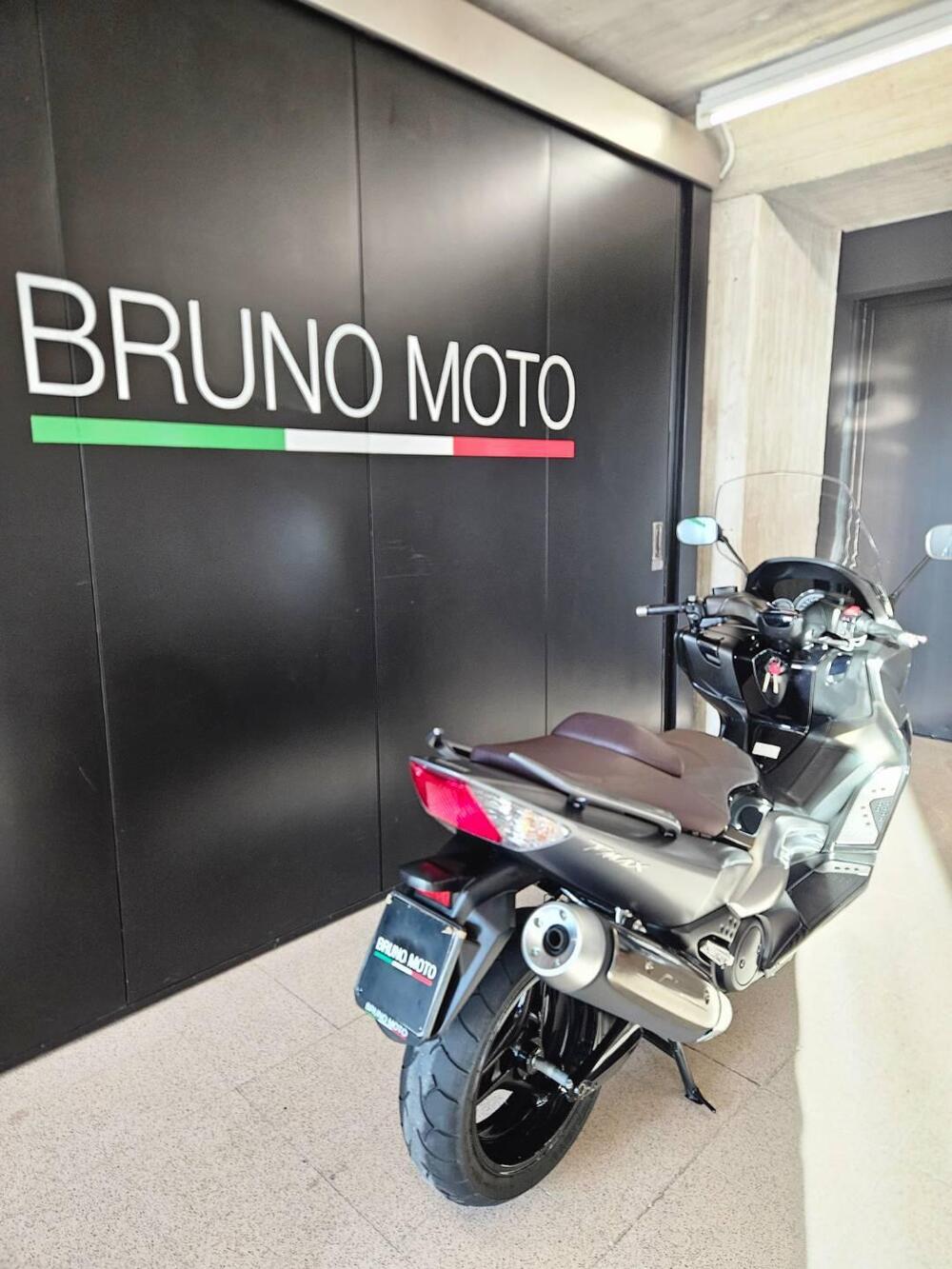 Yamaha T-Max 500 (2008 - 12) (4)