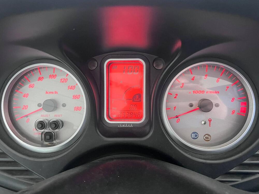 Yamaha T-Max 500 (2004 - 07) (4)