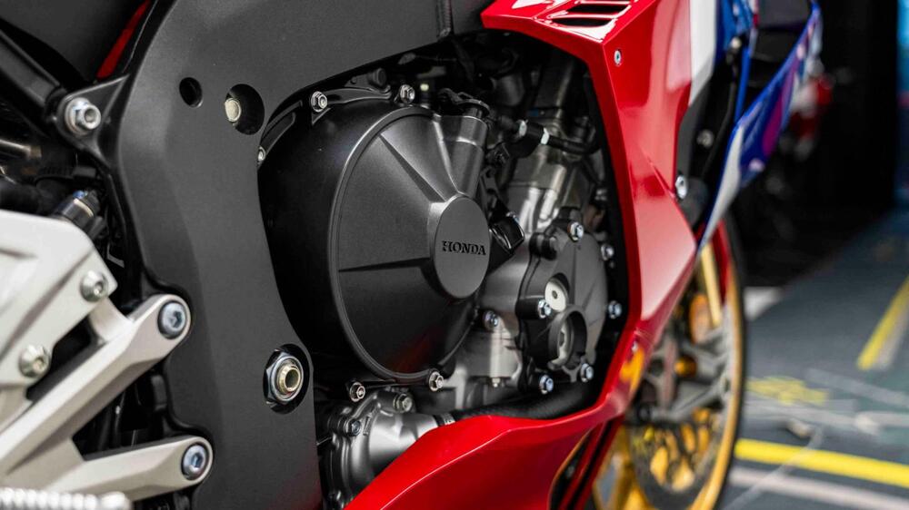 Honda CBR 1000 RR-R Fireblade SP (2024 - 26) (16)