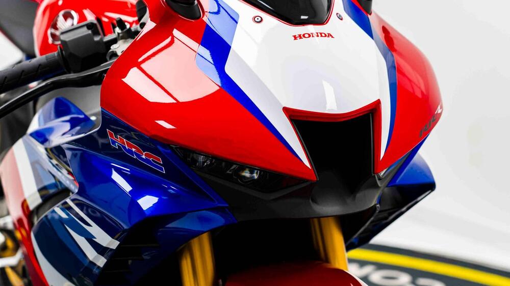 Honda CBR 1000 RR-R Fireblade SP (2024 - 26) (18)