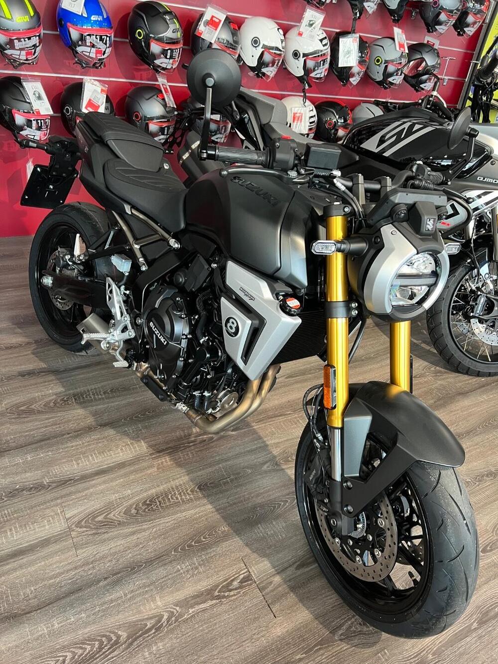 Suzuki GSX-8T (2025 - 26) (6)