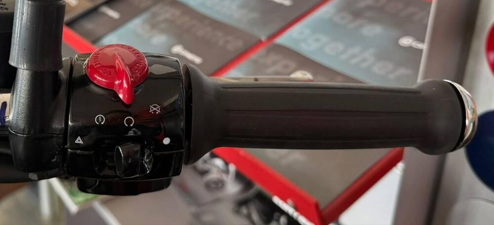 Royal Enfield Goan Classic 350 (2025 - 26) (9)