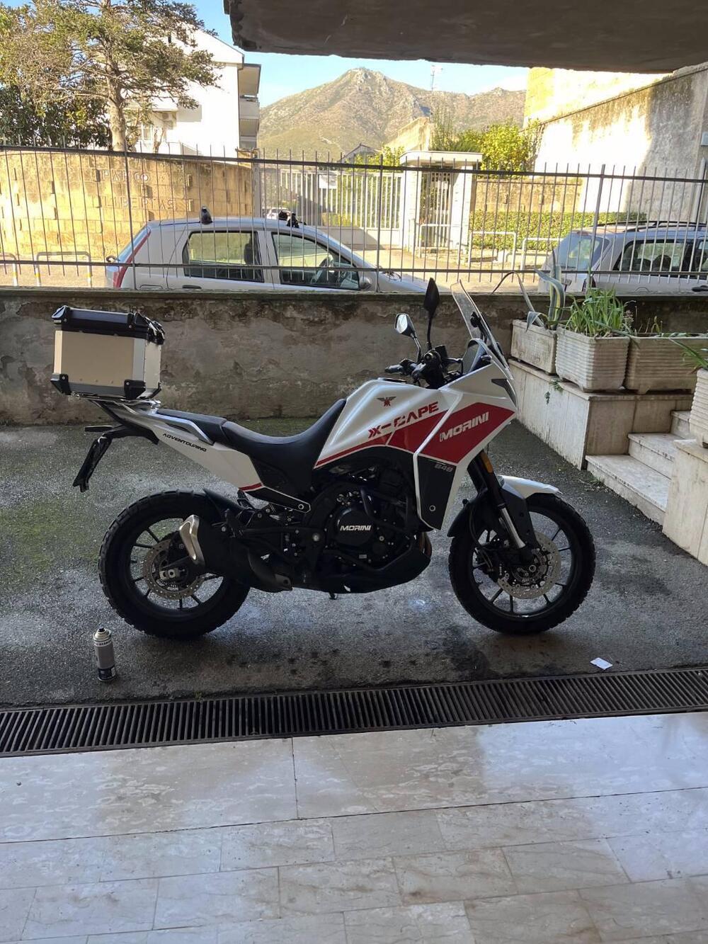 Moto Morini X-Cape 650 (2021 - 26) (3)