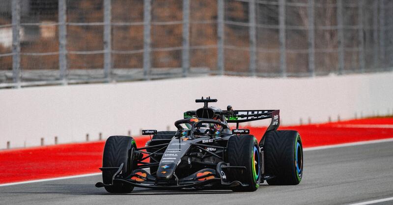 &ldquo;Senna e Schumacher? Avrebbero adorato queste F1&rdquo;: Brundle spiega perch&eacute; il regolamento 2026 &egrave; da veri fuoriclasse