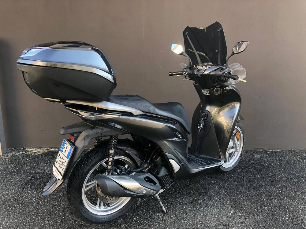 Honda SH 125i (2020 - 23) (3)