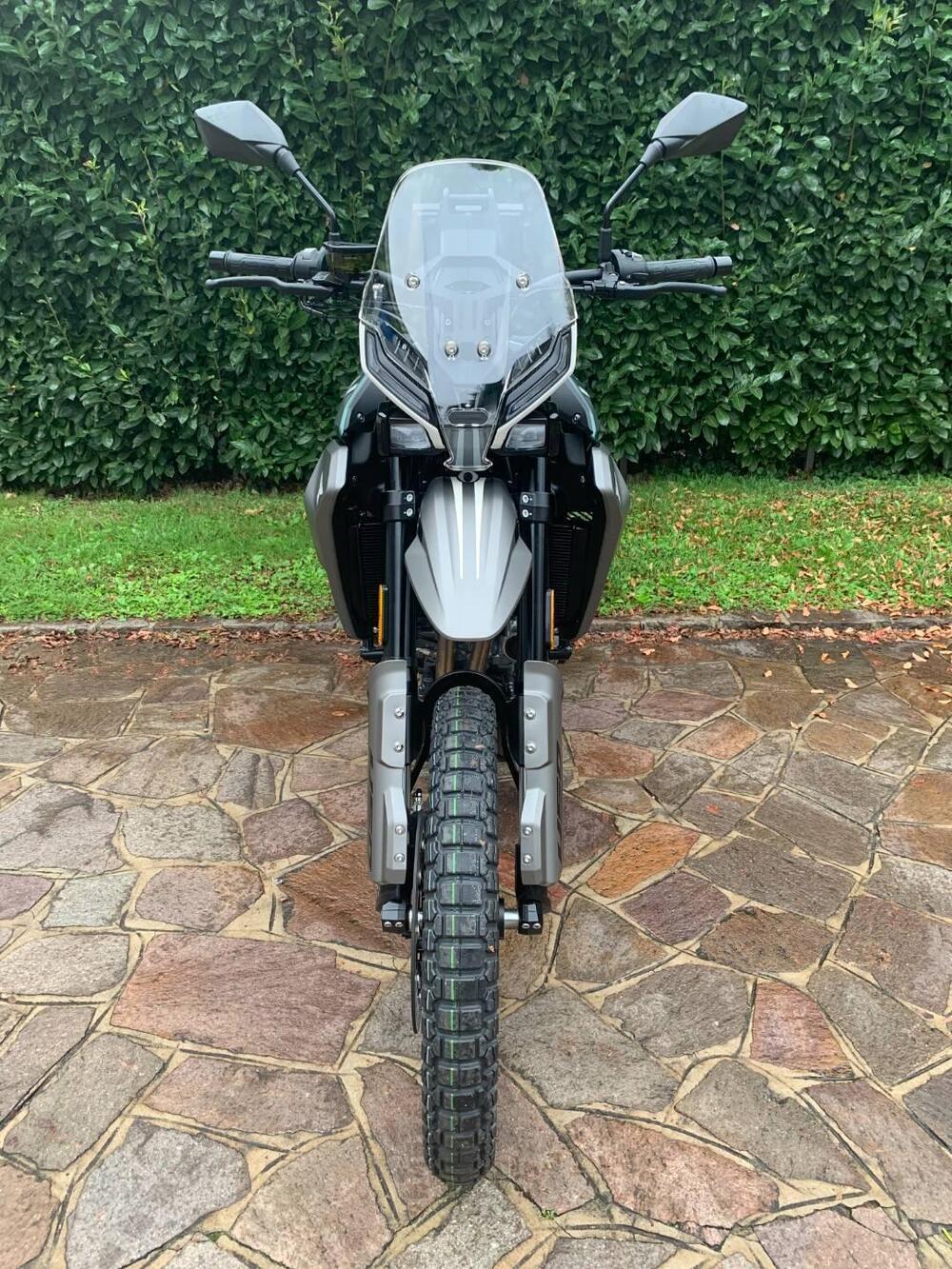 Moto Morini Allthrike 450 (2025 - 26) (5)
